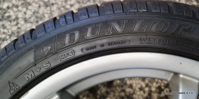 Hliníkové disky originál zimní BMW M3 E46 17" Styling M68  (Hlinikove disky-alu kola original zimni BMW M3 E46 17 Styling M68 7,5Jx17EH2, ET47 7,5Jx17EH2, ET25 2229980 2229480 22545 R17 (7).jpg)